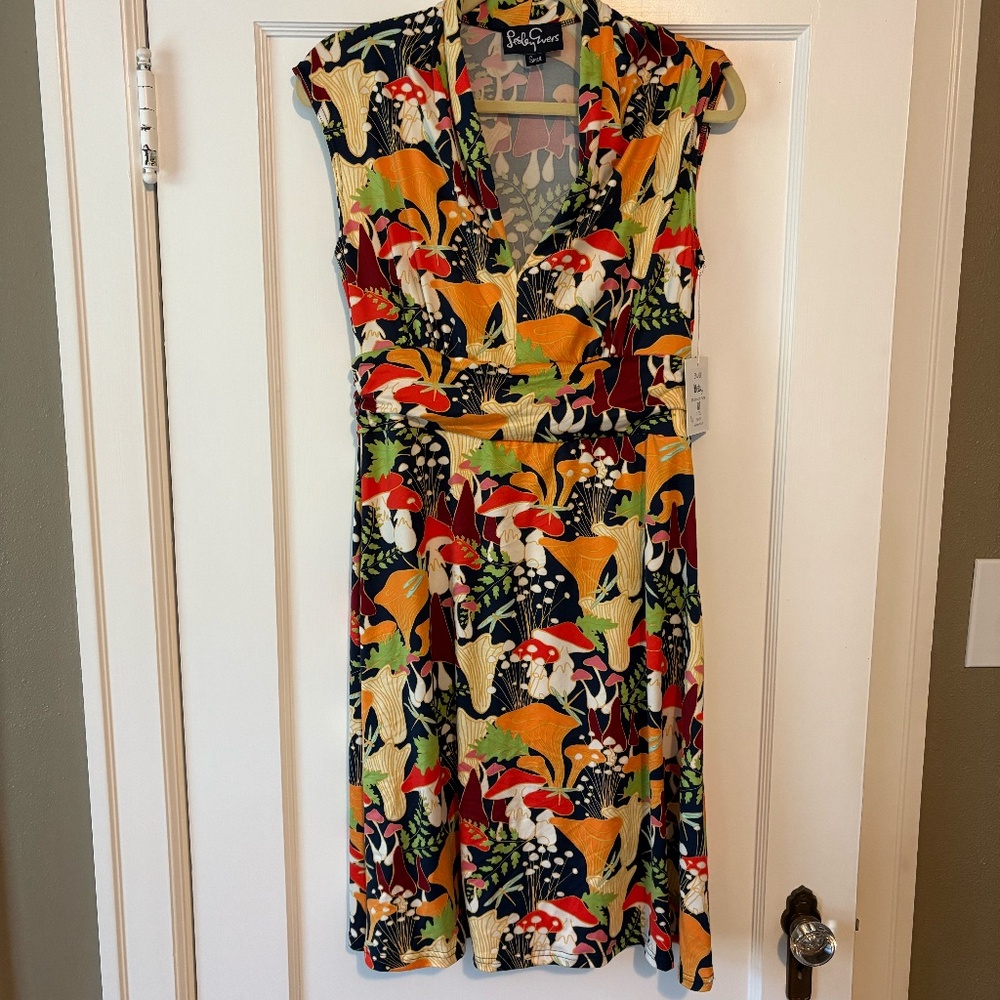 Lesley Evers BETSY Dress NWY size small